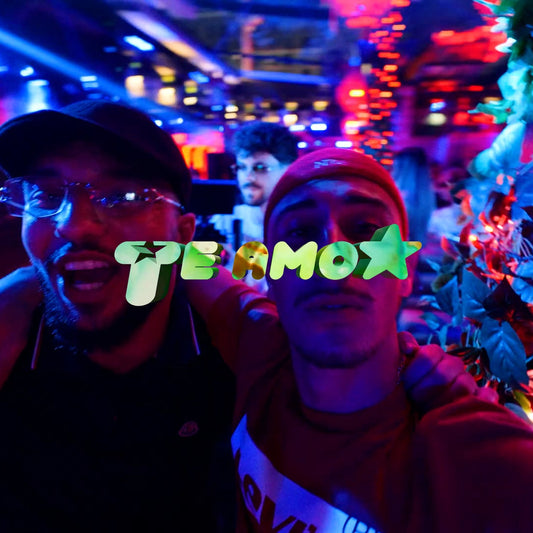 TE AMO